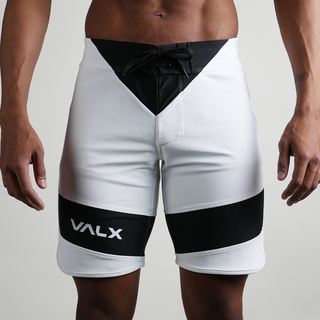 ステージショートパンツ（WH） | プロテイン・サプリ（クレアチン、EAA